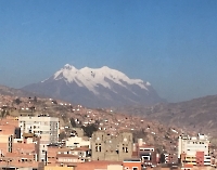 1_Illimani 6439m zweithöchster Berg Boliviens aus der Sicht von La Paz