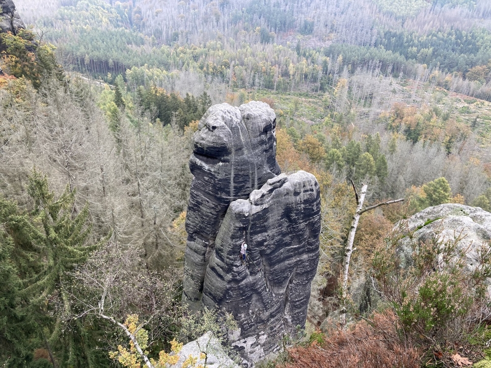 Südostwand VIIIc am Wolfsturm, Frank kurz vor dem Vorgipfel